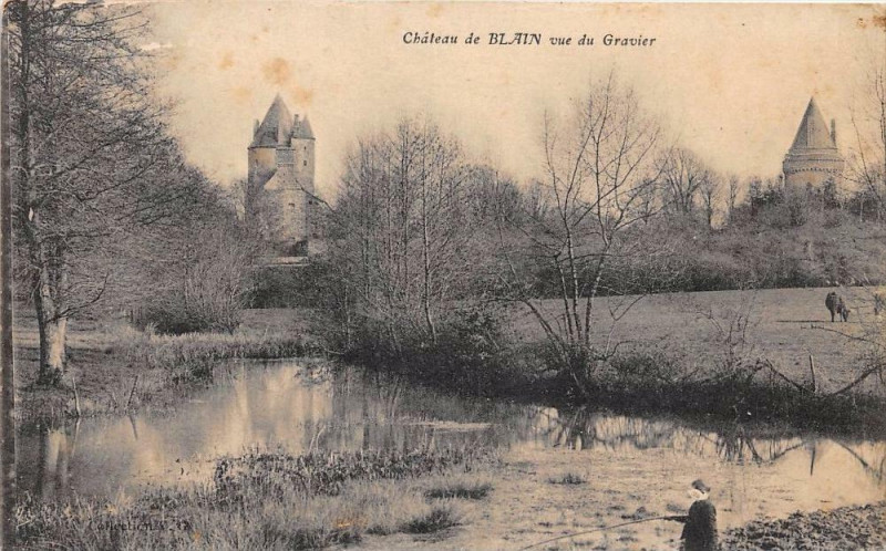 Carte postale ancienne Chateau De Blain Vue Du Gravier à Blain
