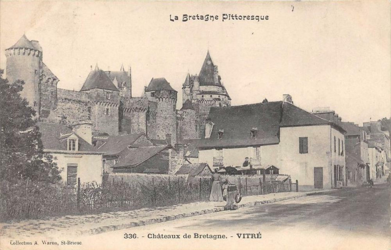 Carte postale ancienne Vitre Chateaux De Bretagne à Vitré