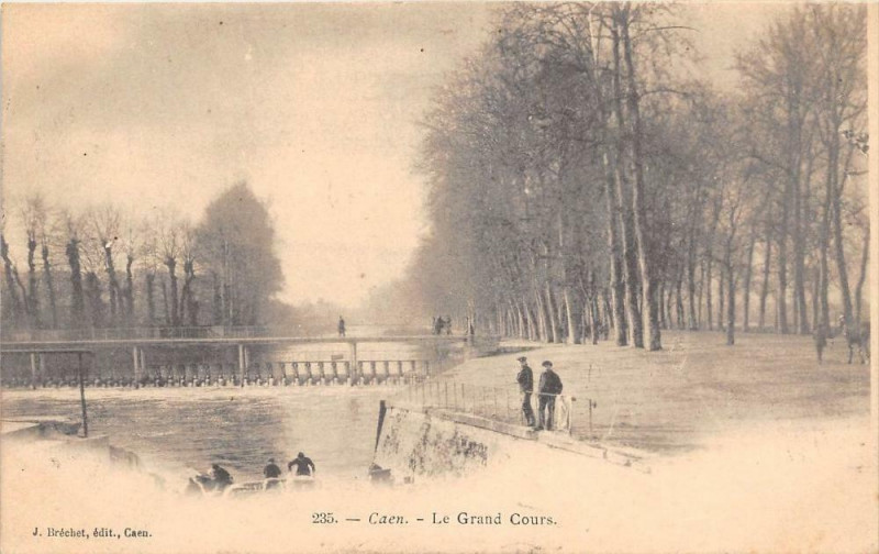 Carte postale ancienne Caen Le Grand Cours  (dos non divisé) à Caen