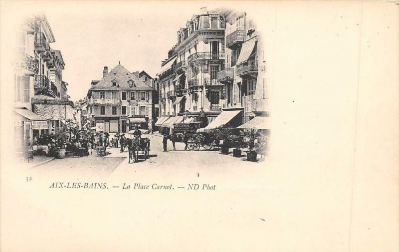 Carte postale ancienne Aix Les Bains La Place Carnot  (dos non divisé) à Aix-les-Bains