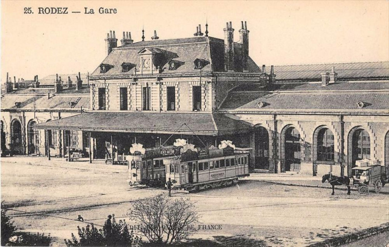 Carte postale ancienne Rodez La Gare à Rodez