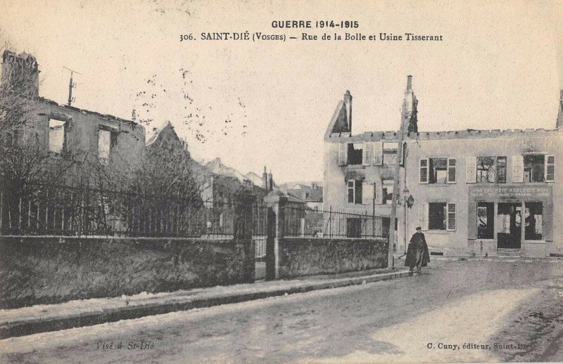 Carte postale ancienne 60 Compiegne L'Artillerie Anglaise Allant Au Feu