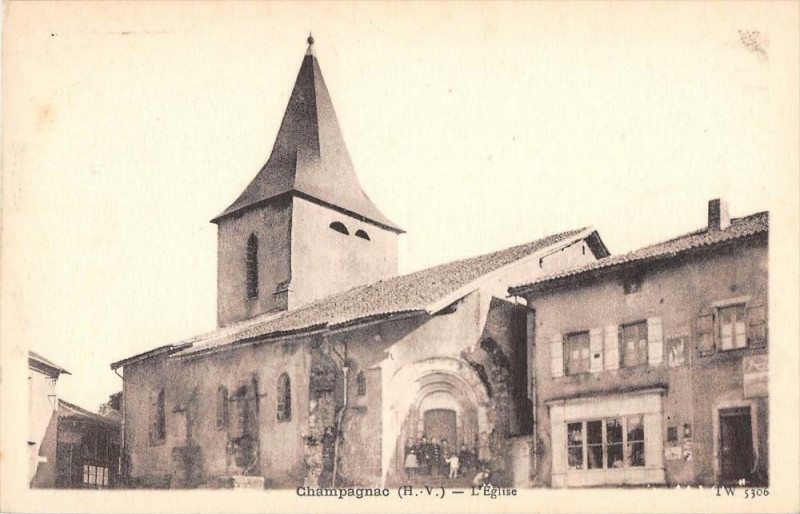 Carte postale ancienne Champagnac Eglise