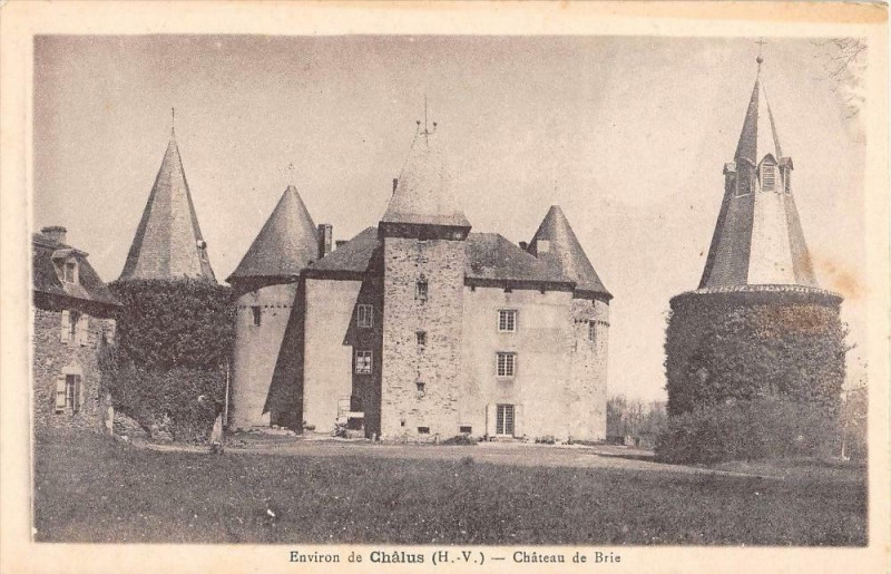 Carte postale ancienne Env.de Chalus Chateau De Brie à Châlus