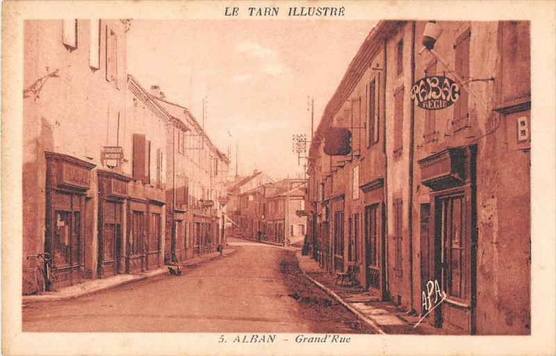 Carte postale ancienne Alban Grand Rue à Alban