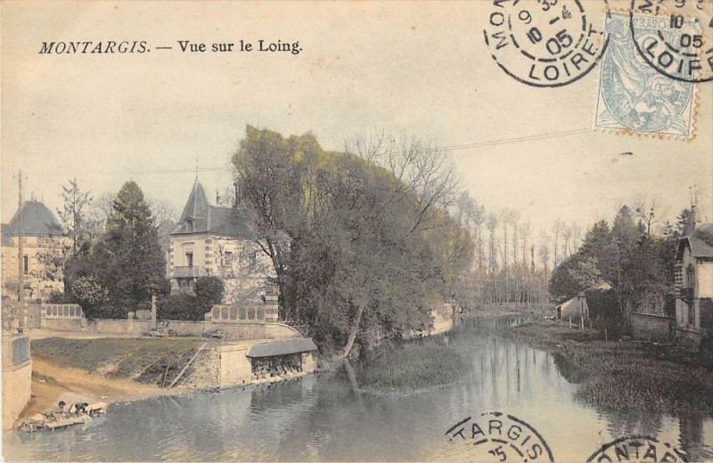 Carte postale ancienne Montargis Vue Sur Le Loing à Montargis