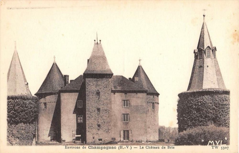 Carte postale ancienne Env.de Champagnac Chateau De Brie
