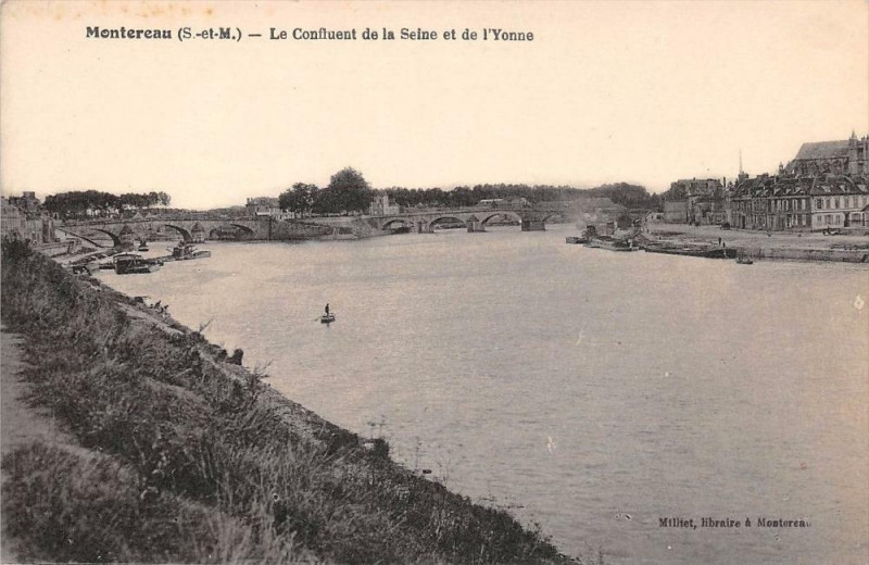 Carte postale ancienne Montereau Le Confluent De La Seine Et De L'Yonne