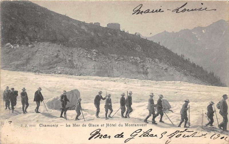 Carte postale ancienne Chamonix La Mer De Glace Et Hotel Du Montauvert  (dos non divisé) à Vers