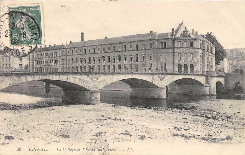 Carte postale ancienne Epinal Le College Ecole Industrielle à Épinal
