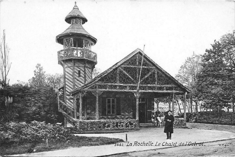 Carte postale ancienne La Rochelle Chalet De L'Octroi à La Rochelle