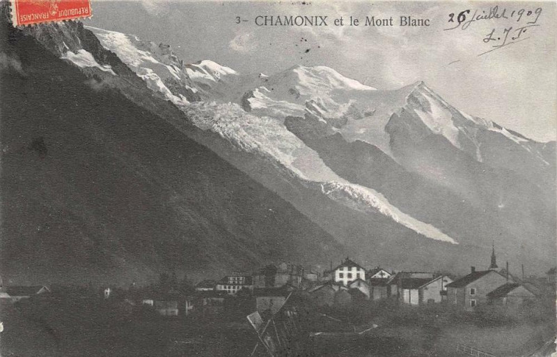 Carte postale ancienne Chamonix Et Le Mont Blanc