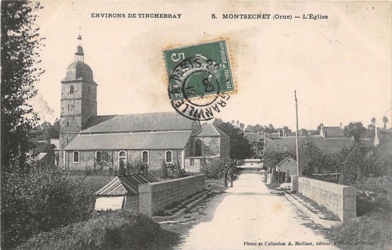 Carte postale ancienne Montsecret L'Eglise