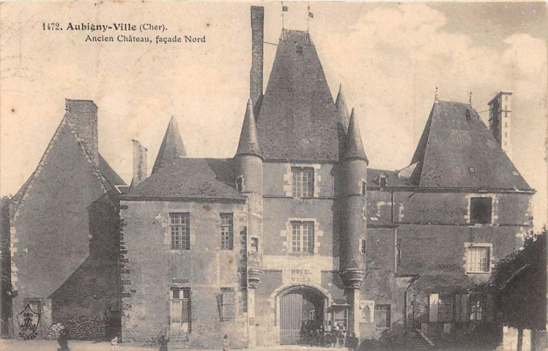 Carte postale ancienne Aubigny Ville Ancien Chateau