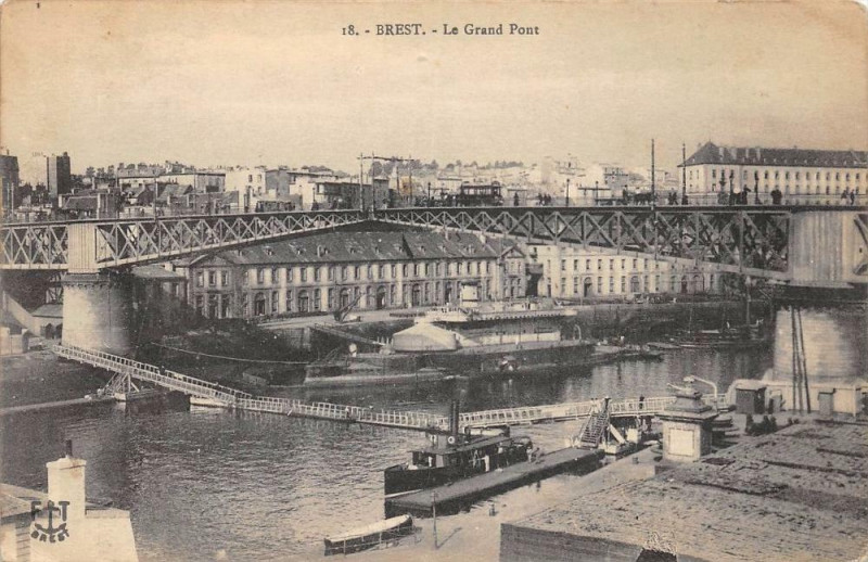 Carte postale ancienne Brest Le Grand Pont à Brest
