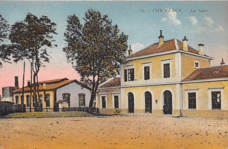 Carte postale ancienne Commercy La Gare à Commercy