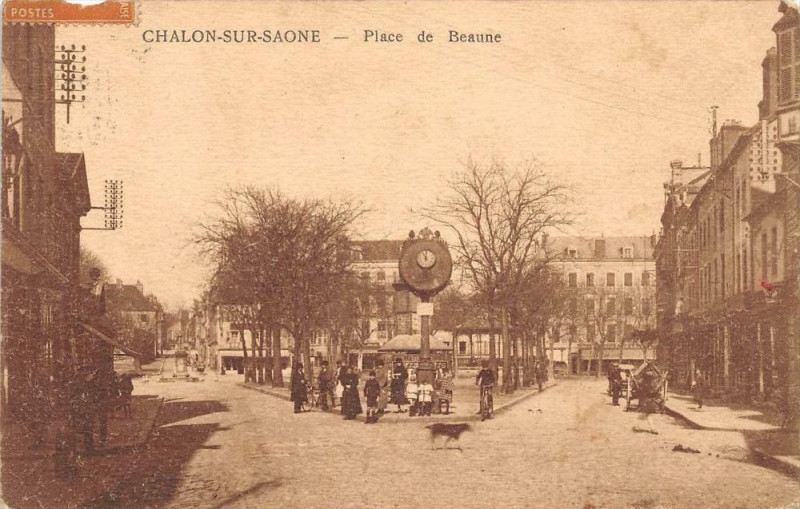 Carte postale ancienne Chalon Sur Saone Place De Beaune