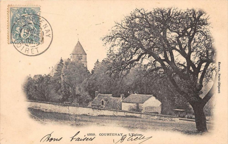 Carte postale ancienne Courtenay Eglise (dos non divisé) à Courtenay