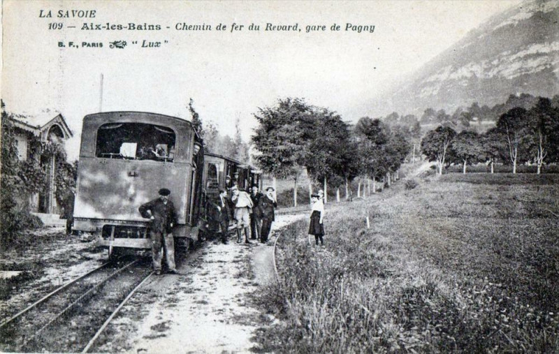 Carte postale ancienne Aix Les Bains Chemins De Fer Du Revard Gare De Pagny (Gros Plan Train En à Aix-les-Bains