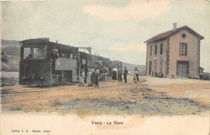 Carte postale ancienne Verzy La Gare à Verzy