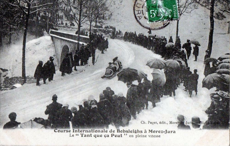 Carte postale ancienne Course Internationale De Bobsleighs A Morez Le Tant Que Ca Peut En Plei à Our