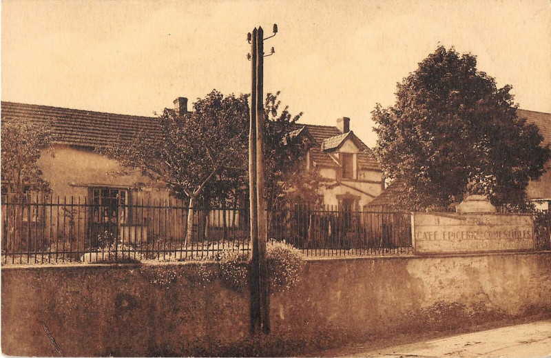 Carte postale ancienne Les Ayes Le Petit Robinson