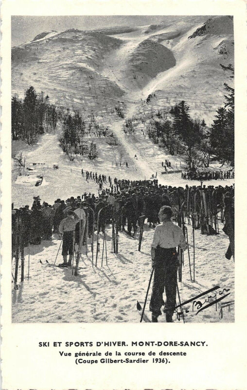 Carte postale ancienne Mont Dore Ski Vue Generale De La Course De Descente à Mont-Dore