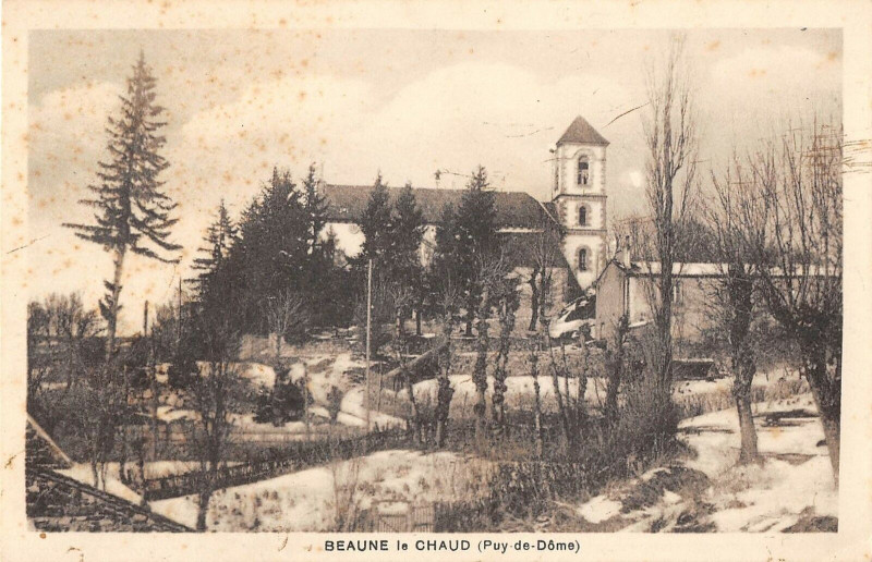 Carte postale ancienne Beaune Le Chaud