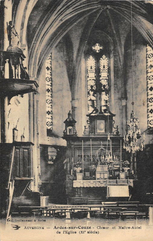 Carte postale ancienne Ardes Sur Couze Choeur Et Maitre Autel Eglise à Ardes