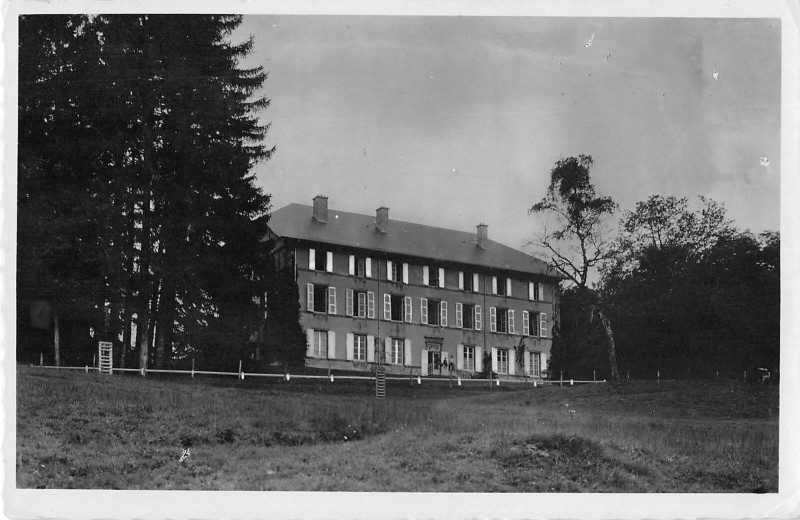 Carte postale ancienne Arconsat Chateau Landrevie à Arconsat