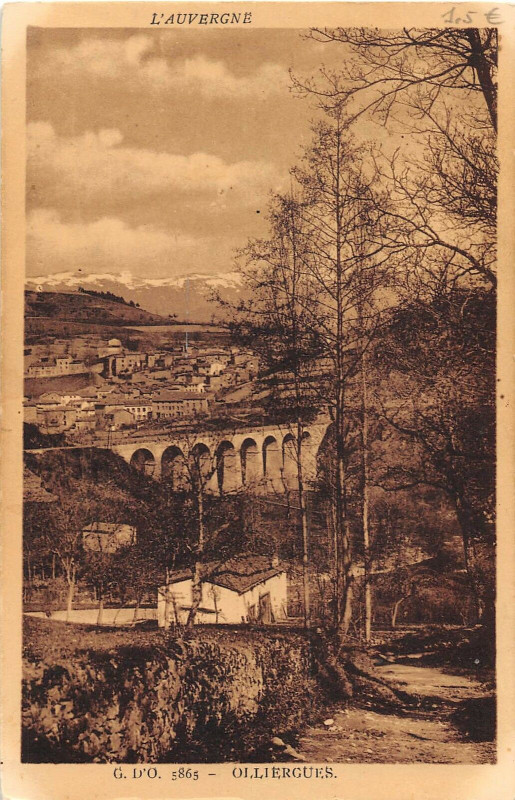 Carte postale ancienne Olliergues à Olliergues