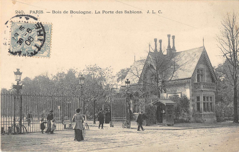 Carte postale ancienne Bois de Boulogne - La Porte des Sablons à Neuilly-sur-Seine