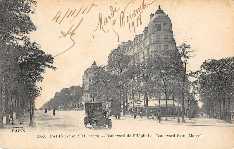 Carte postale ancienne Boulevard de l'Hôpital et Boulevard Saint-Marcel à Paris 13e