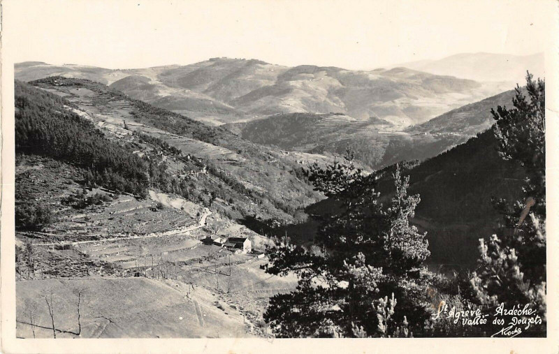 Carte postale ancienne Saint Agreve Vallee Des Douzets