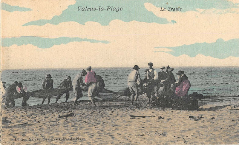 Carte postale ancienne Valras La Plage La Trainee (cliché colorisé