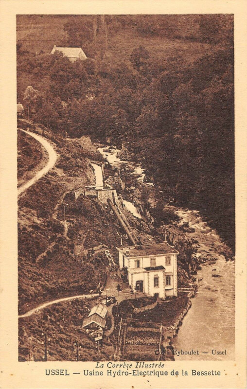 Carte postale ancienne Ussel Usine Hydro Electrique De La Bessette à Ussel