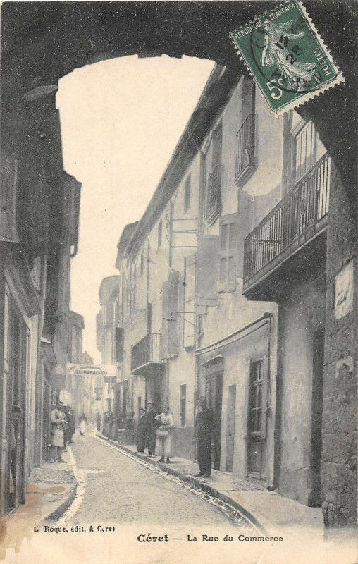 Carte postale ancienne Ceret La Rue Du Commerce à Céret