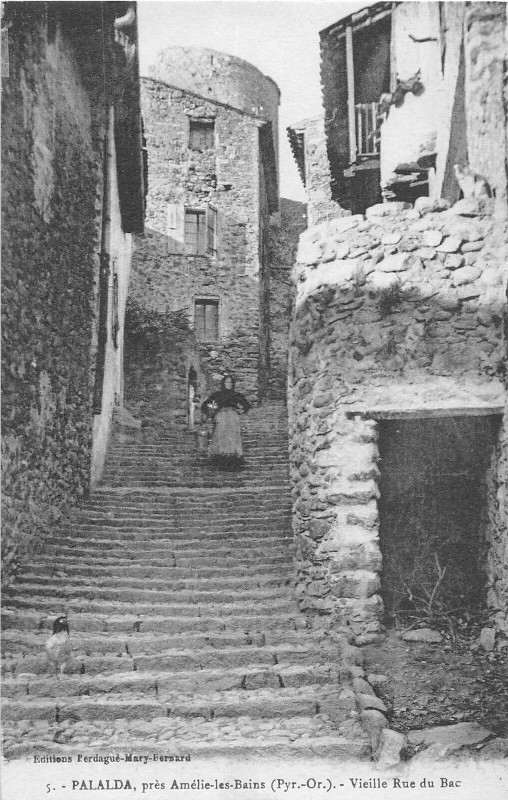 Carte postale ancienne Palalda Vieille Rue Du Bac