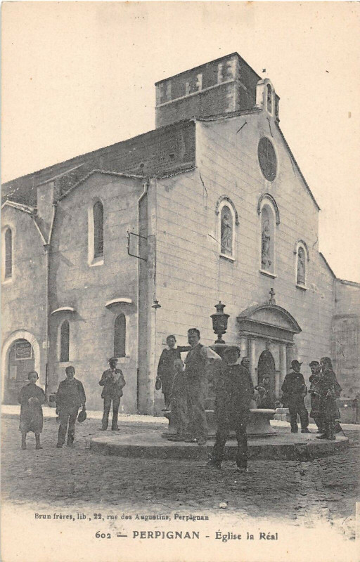 Carte postale ancienne Perpignan Eglise La Real à Perpignan