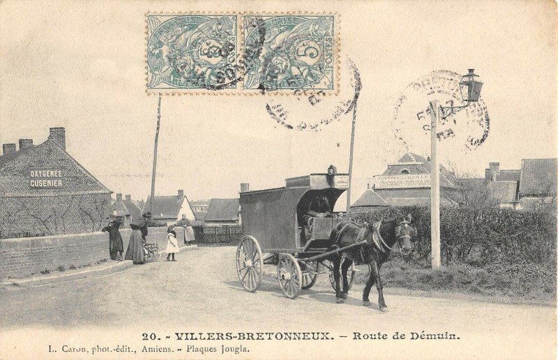 Carte postale ancienne Villers Bretonneux Route De Demuin à Démuin