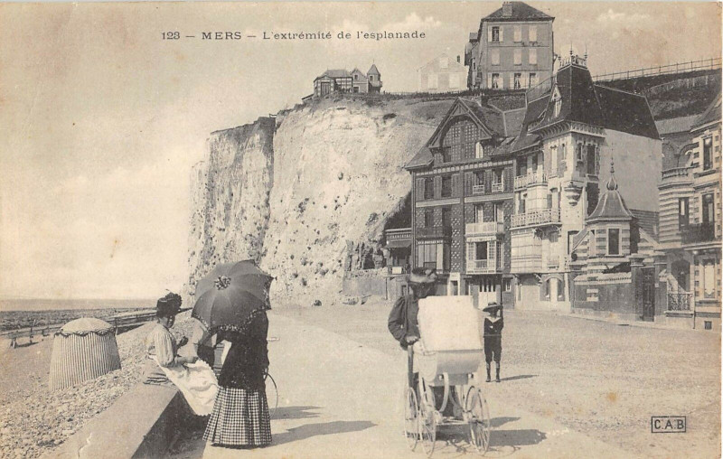 Carte postale ancienne Mers L'Extremite De L'Esplanade