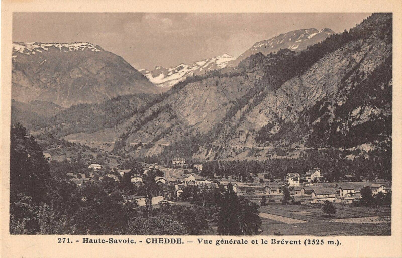 Carte postale ancienne Chedde Vue Generale Et Le Brevent
