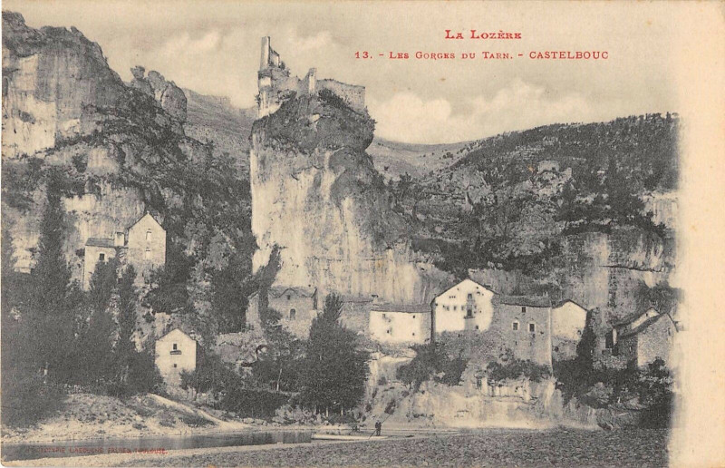 Carte postale ancienne Lozere Castelbouc Les Gorges Du Tarn