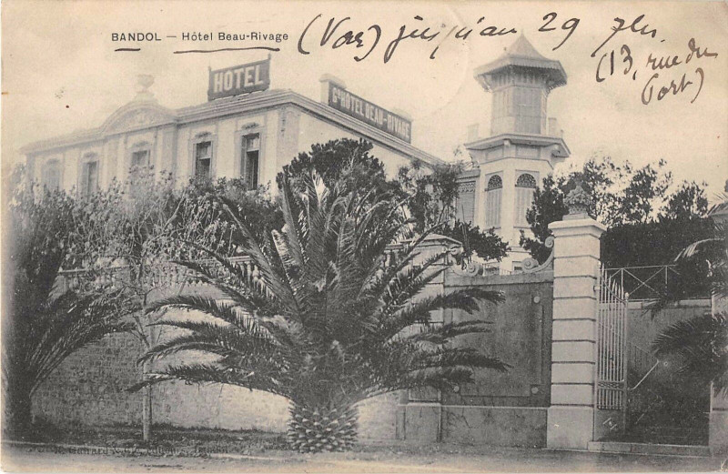 Carte postale ancienne Bandol Hotel Beau Rivage à Bandol