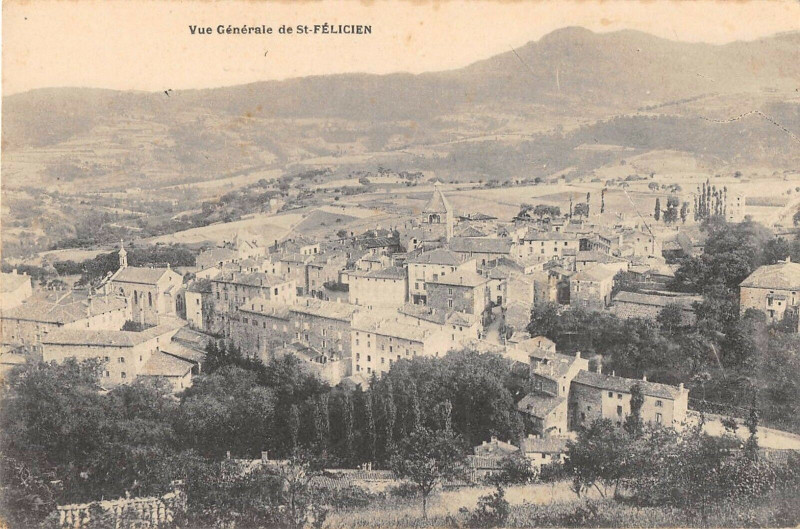 Carte postale ancienne Vue Generale De Saint Felicien