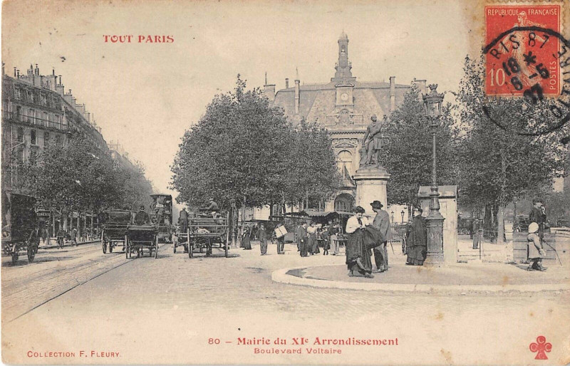 Carte postale ancienne Paris XIe Mairie Du XIe Boulevard Voltaire à Paris 11e