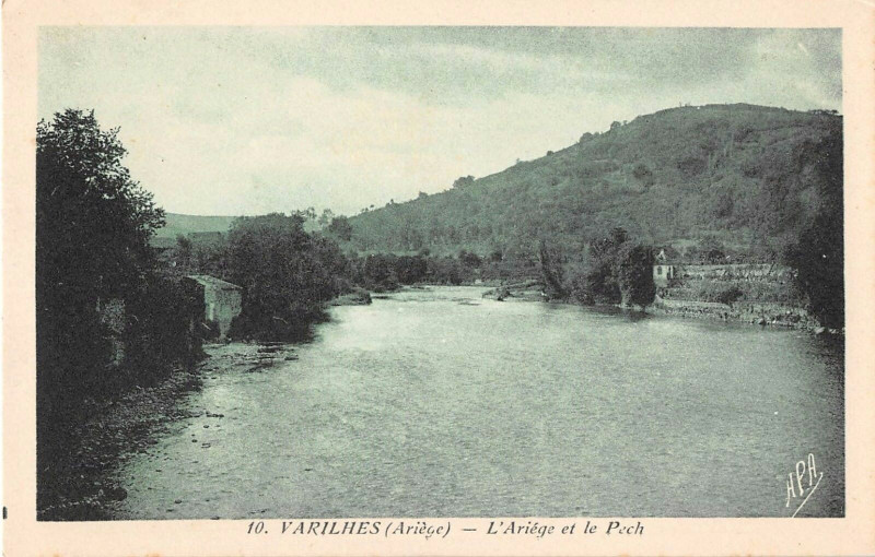 Carte postale ancienne Varilhes L'Ariege Et Le Pech à Varilhes