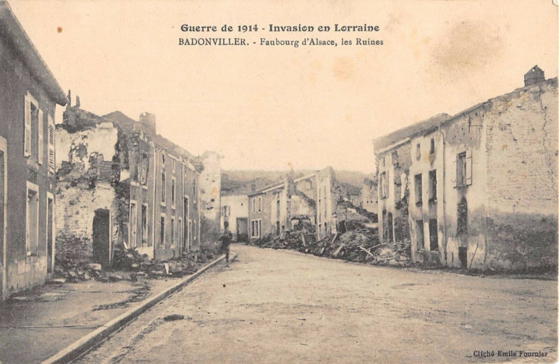 Carte postale ancienne Badonviller Faubourg D'Alsace à Badonviller
