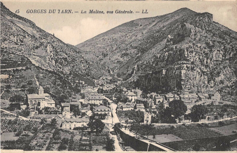 Carte postale ancienne Gorges Du Tarn La Malene Vue Generale