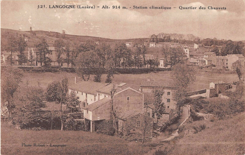 Carte postale ancienne Langogne Quartier Des Chauvets à Langogne